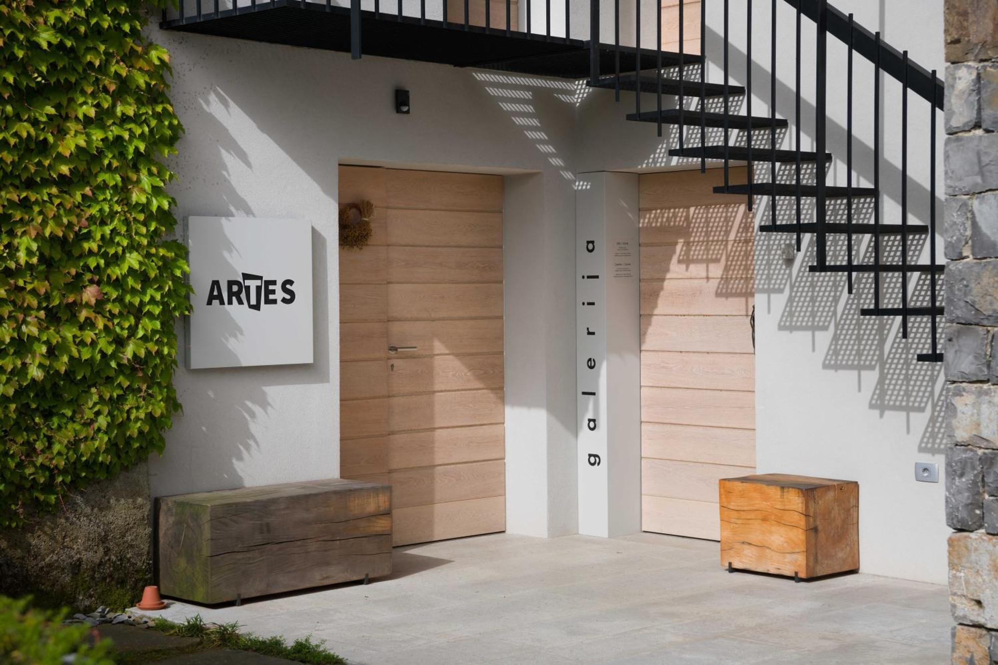 Villa Artes With Free Hot Tub & Sauna Branik Bagian luar foto