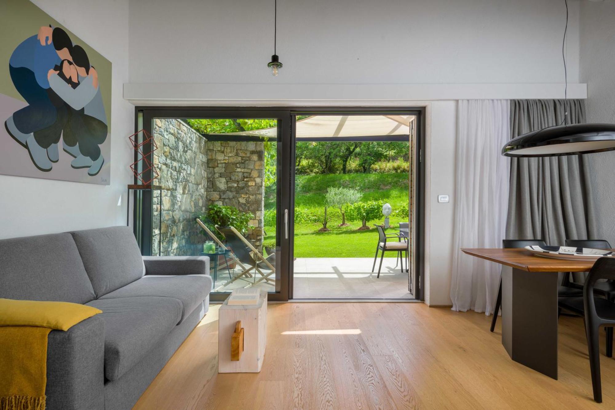 Villa Artes With Free Hot Tub & Sauna Branik Bagian luar foto